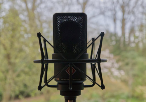 Hoe kun je het beste reageren op voice-over vacatures?