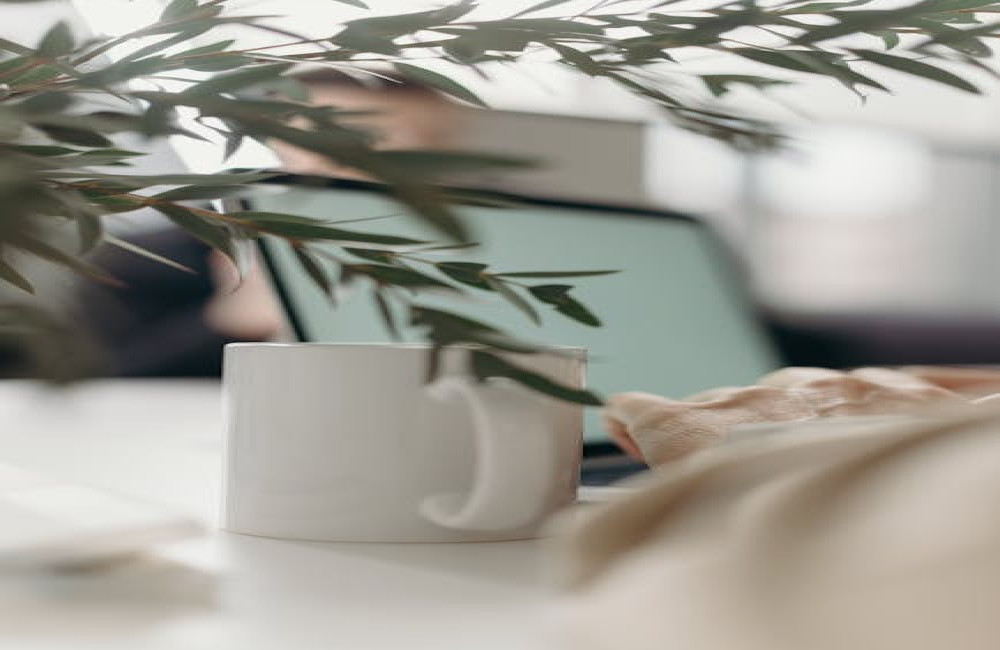 Wat is de meest efficiënte manier om tijd te besparen in een drukke werkweek?