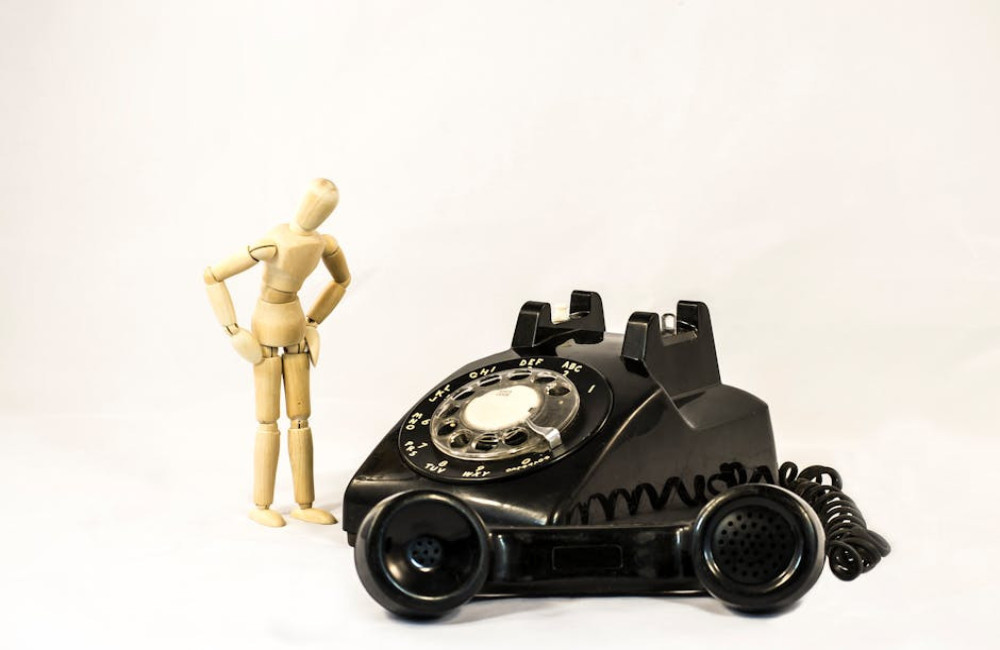 Van wie is het telefoonnummer 020-2288888? Wij zochten het uit